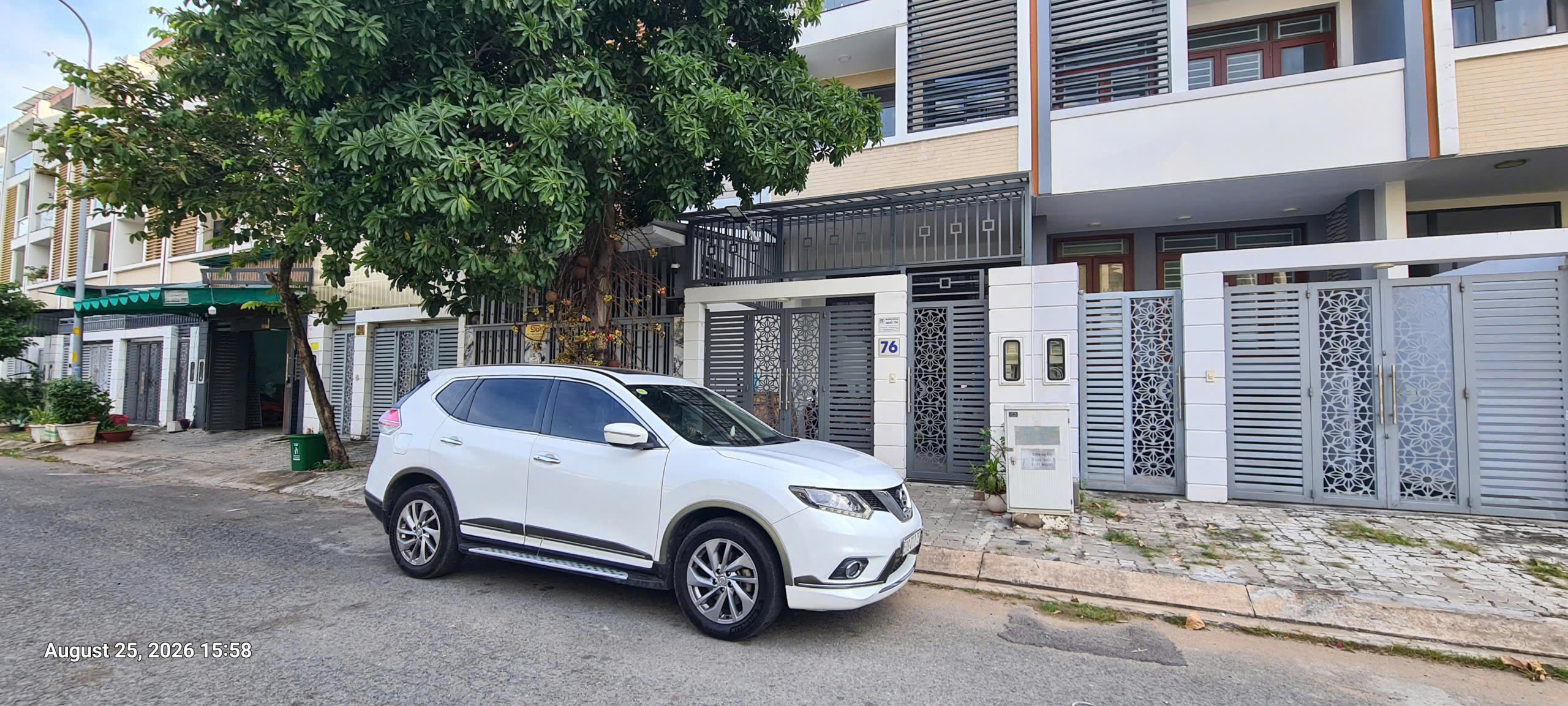Hình Công Ty Nhất Tín