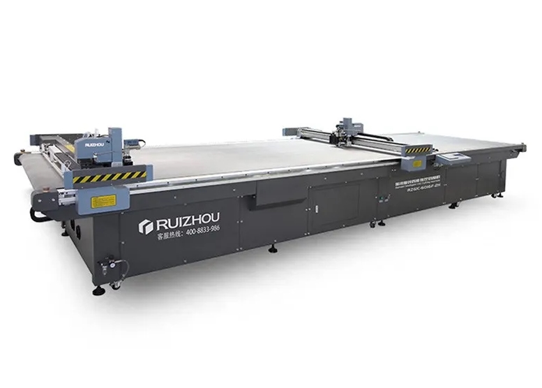CNC Fabric Textile Cutting Machine With Auto Feeding